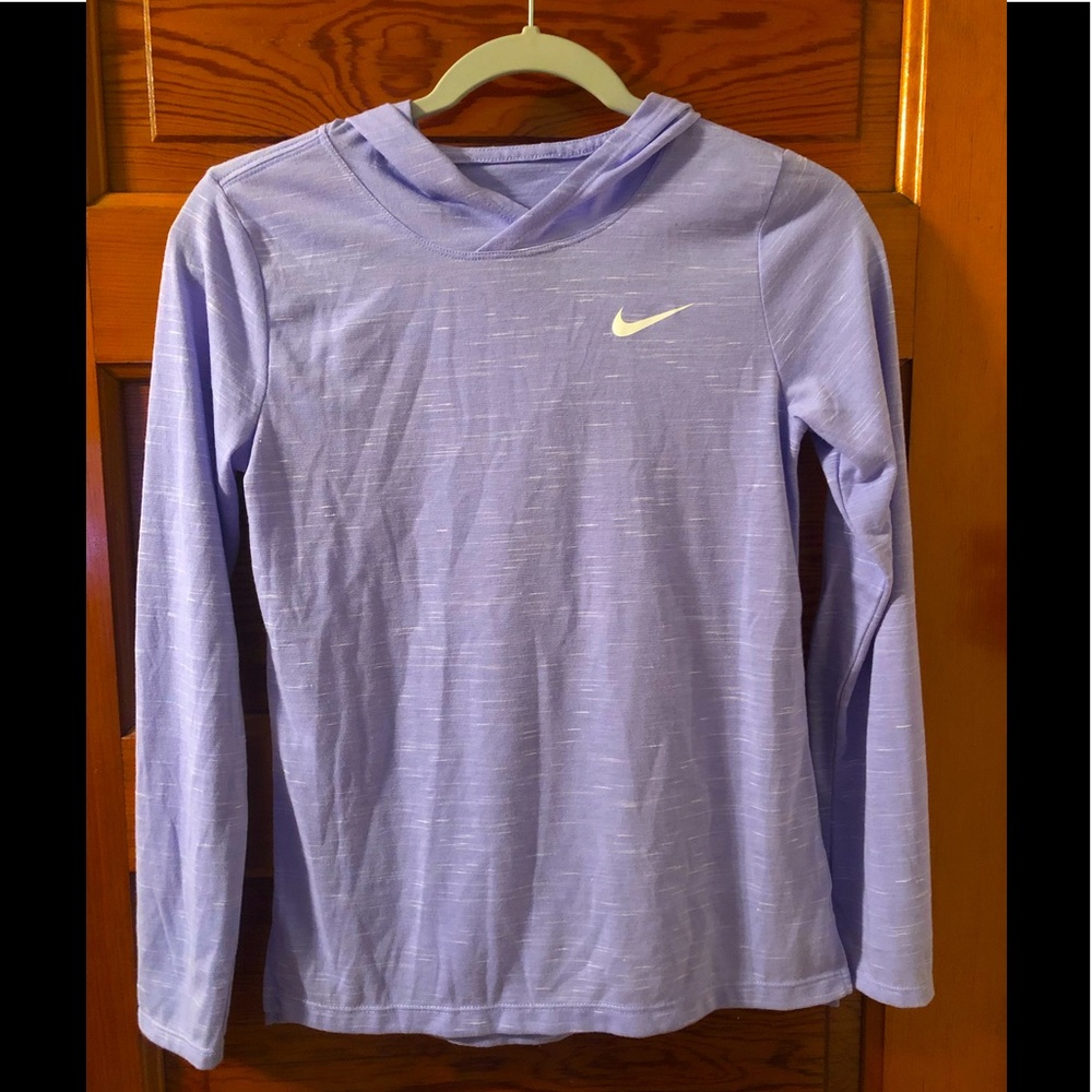 Girls large 14-16 Nike drifit hooded top